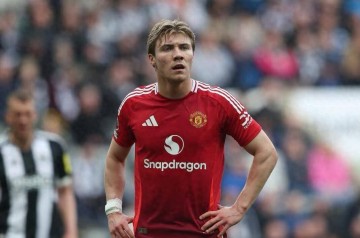 霍伊伦周日早上体检，那不勒斯年薪五百万欧