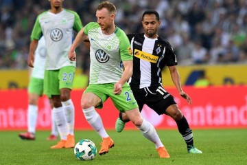 德甲焦点战:门兴主场欲破颓势,狼堡客场求转机