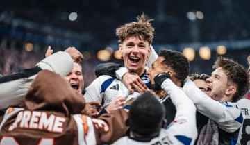 汉堡重返德甲势不可挡,升级对手全线失利